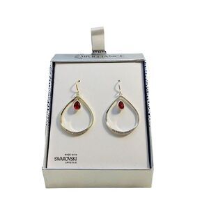 #4519 Brillance Silver color with Swarovski red crystal 1.5in. drop earrings NIB
